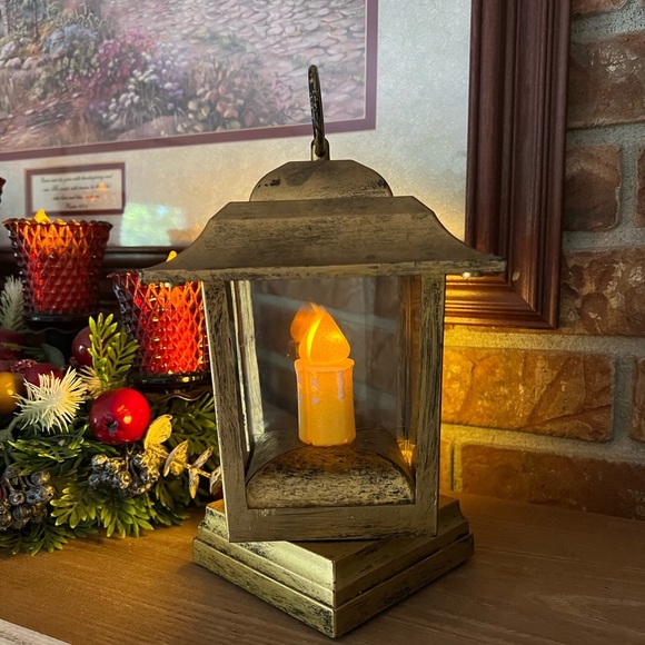 Rare Vintage 1980’s Moving Light Up Creepy Skeleton Candle Lantern‼️FINAL SALE - Picture 9 of 10